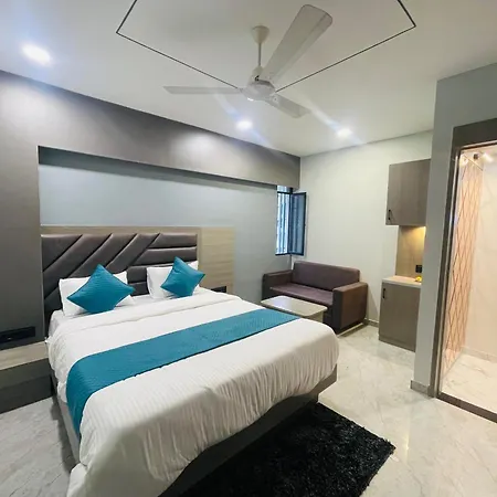 Hotel Grand Lake-3